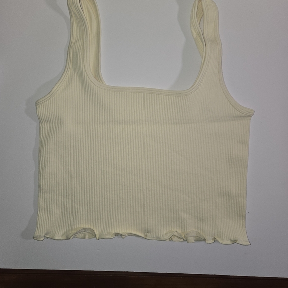 QQQ Tops - Womens 3 piece crop tank top